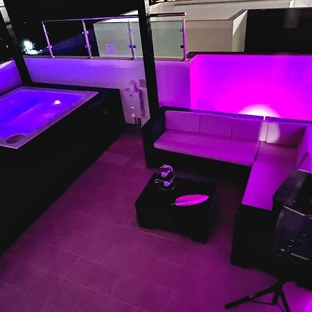 Magnificent Pent House W/Jacuzzi Lejlighed Santiago De Los Caballeros Eksteriør billede